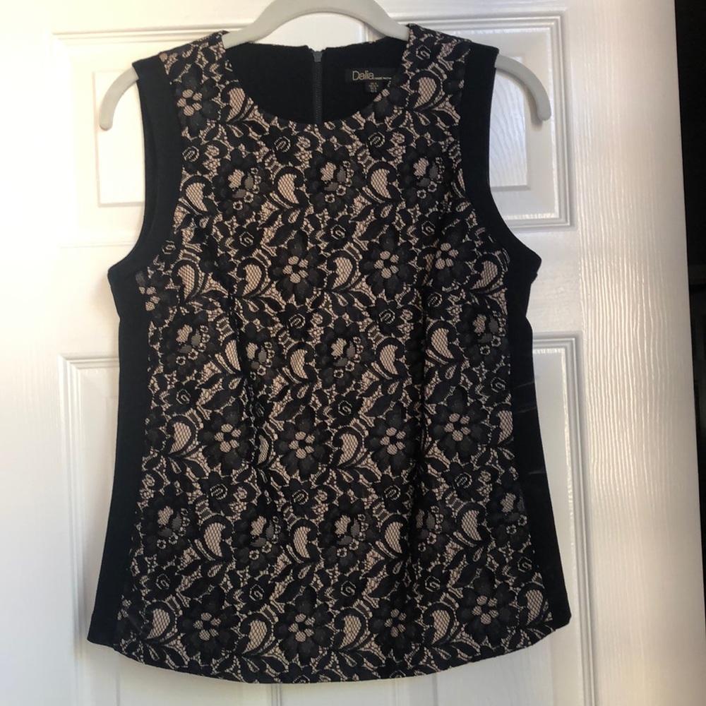 Dalia Black & Beige Lace Overlay Sleeveless Stretch Knit Top NWT!